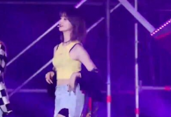 韩国女团热舞视频,燃情热舞！韩国女团热舞视频燃爆全网